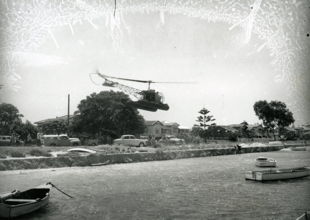 Helicopter, Ministerial visit, Gympie Terrace, Noosaville, 3-5 February 1960