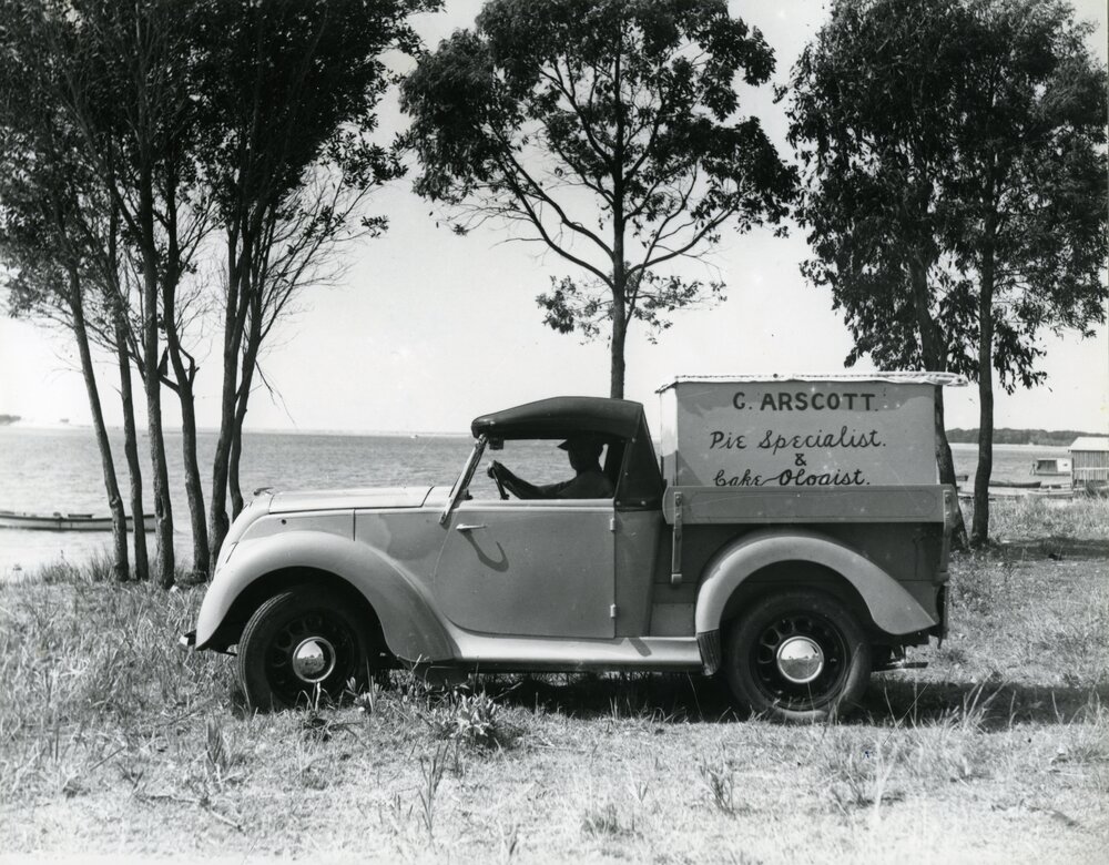 Mr G Arscott, Pie Specialist and Cake-Ologist, Noosaville, 1 October 1948
