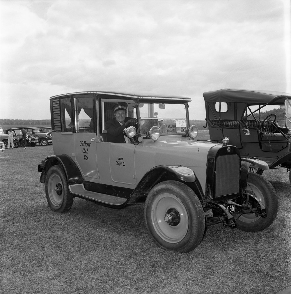Yellow Cab, vintage car rally, Peregian Beach, 11 September 1971 