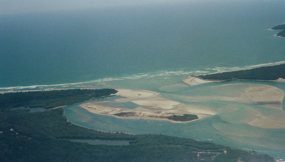 Aerial view, Noosa River mouth and Bar, Noosa Heads, 28 February 2002