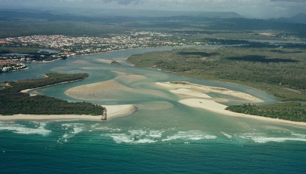 Aerial view, Noosa River mouth and Bar, Noosa Heads, 28 February 2002