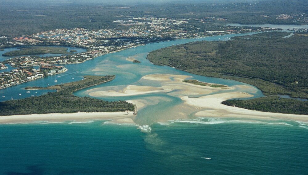 Aerial view, Noosa River mouth and Bar, Noosa Heads, 17 May 2007