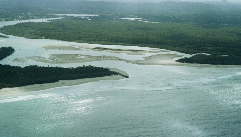 Aerial view, Noosa River mouth and Bar, Noosa Heads, 4 January 2007