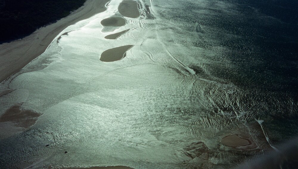 Aerial view, Noosa River mouth and Bar, Noosa Heads, 23 April 2005