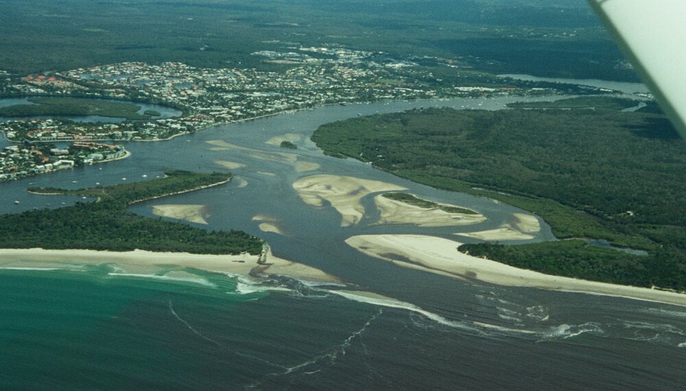 Aerial view, Noosa River mouth and Bar, Noosa Heads, 10 September 2007