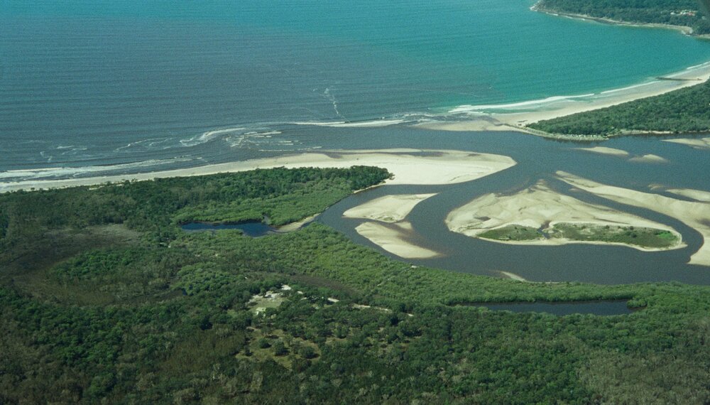 Aerial view, Noosa River mouth and Bar, Noosa Heads, 10 September 2007