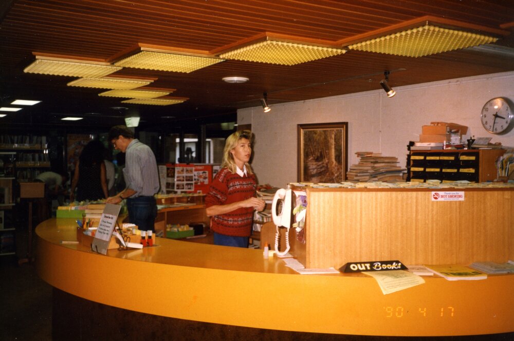 Circulation desk, Noosa Library, Pelican Street, Tewantin, 17 April 1990
