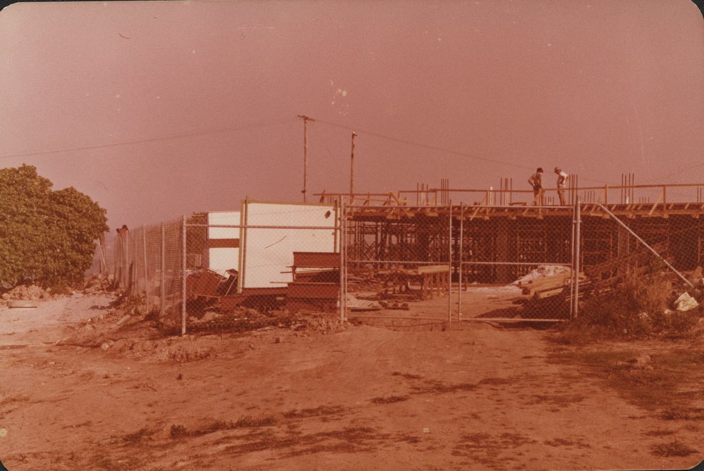 New Noosa Council Chambers under construction, Pelican Street, Tewantin, 9 November 1979