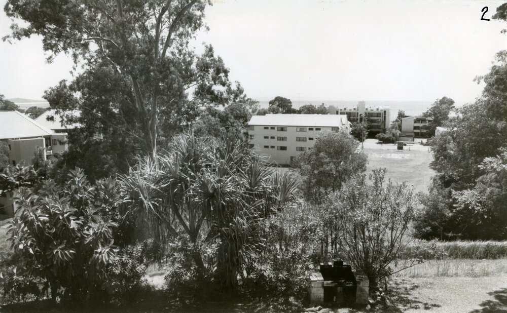 Saks on Hastings, 60 Hastings Street, Noosa Heads, 1 November 1987
