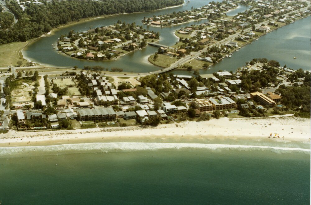 Aerial view, Noosa Heads, ca 1990s