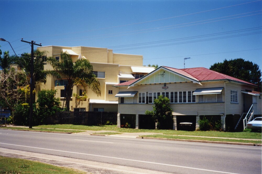 Dwelling, 'Shieldston', 219 Gympie Terrace, Noosaville, January 1998