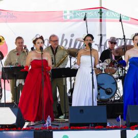 Cherryn Lomas, Anita David and Kelsey Giarola, Andrew Sisters Tribute Show, Remembrance Day, Looking Forward to Peace Event, Tewantin-Noosa RSL Memorial Park, Tewantin, 11 November 2018