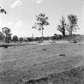 Car racing, Sunshine Coast Speedway, Wappa Falls Road, Yandina, 31 December 1972