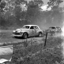 Car racing, Sunshine Coast Speedway, Wappa Falls Road, Yandina, 31 December 1972