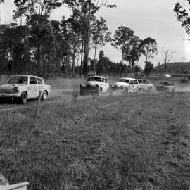 Car racing, Sunshine Coast Speedway, Wappa Falls Road, Yandina, 31 December 1972
