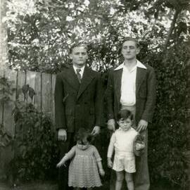 Don Dunstan, Alan Dunstan,  Pam Faulkner and Don Faulkner, 1950s