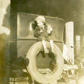 Donny Dunstan, Tewantin, June 1933