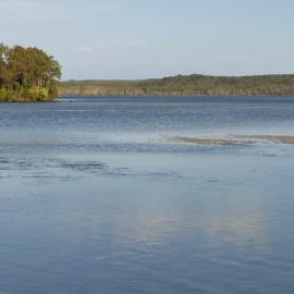 Entrance to Lake Weyba, Lake Weyba Drive, Noosaville, 17 September 2022