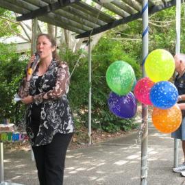 Kerri Contini, Library Manager, Noosaville Library and Noosa Leisure Centre 15th Birthday, Wallace Park, Noosaville, December 2008