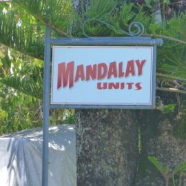 Sign, Mandalay Units, 7 Hilton Esplanade, Tewantin, 22 November 2017