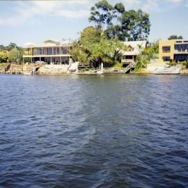 Dwellings, Noosa River, Noosaville, 1998