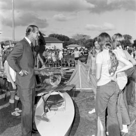 Duke of Edinburgh and participants, Duke of Edinburgh Gold Awards ceremony, Maryborough, 24 October 1973