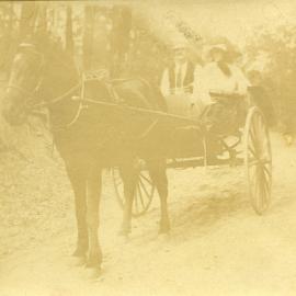 Clarence Ross Jr. and wife Janet (nee Laurie), early 1900s