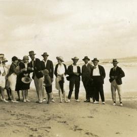 Daytrippers, Noosa North Shore, ca 1940s
