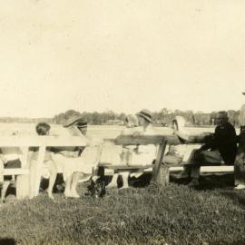 Daytrippers, Noosa River, Tewantin, ca 1930s