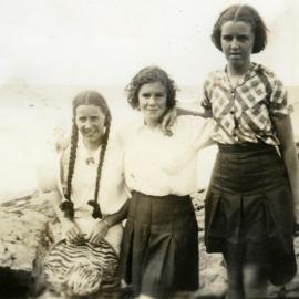 Beachgoers, Noosa National Park, Noosa Heads, 1941
