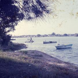 Anchored boats, Noosa River, Noosaville