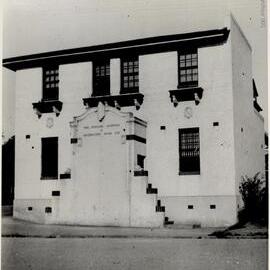 ES & A Bank,  corner Reserve Street and Memorial Avenue, Pomona