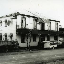 Repairs after the storm, Country Life Hotel, Kin Kin, March 1985
