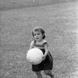 Ball girl, 1980s