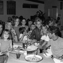 Diners, Noosa Heads Bowls Club, Noosa Heads, 1980s