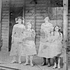 Family group, early 1900s