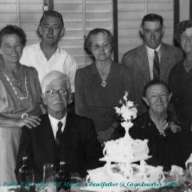Frank Jones and Wilhelmina Jones and family, Diamond Wedding Anniversary, 'Wondai', Noosaville, ca 1947