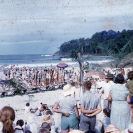 Contestants and spectators, Sun Girl Quest, Noosa Main Beach, Noosa Heads, 1950s