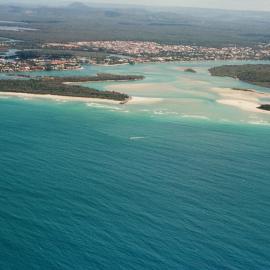 Aerial view, Noosa River mouth and Bar, Noosa Heads, 28 February 2002