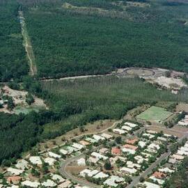 Aerial view, Noosa Heads, 28 February 2002