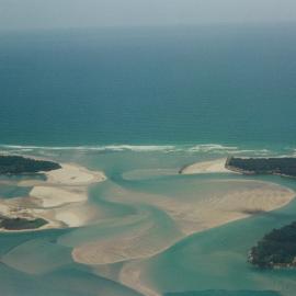 Aerial view, Noosa River mouth and Bar, Noosa Heads, 28 February 2002
