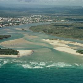 Aerial view, Noosa River mouth and Bar, Noosa Heads, 28 February 2002