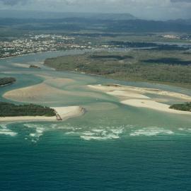 Aerial view, Noosa River mouth and Bar, Noosa Heads, 28 February 2002