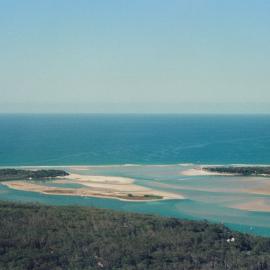 Aerial view, Noosa River mouth and Bar, Noosa Heads, 28 March 2002
