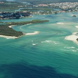 Aerial view, Noosa River mouth and Bar, Noosa Heads, 1 November 2004