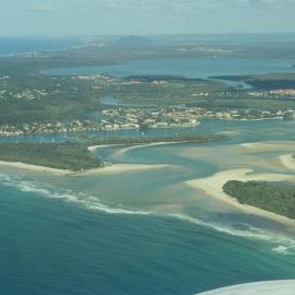 Aerial view, Noosa River mouth and Bar, Noosa Heads, 3 June 2004