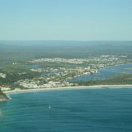 Aerial view, Noosa Heads, 3 June 2004