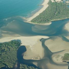 Aerial view, Noosa River mouth and Bar, Noosa Heads, 3 July 2007