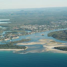 Aerial view, Noosa River mouth and Bar, Noosa Heads, 3 July 2007