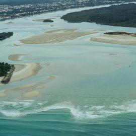 Aerial view, Noosa River mouth and Bar, Noosa Heads, 10 September 2003